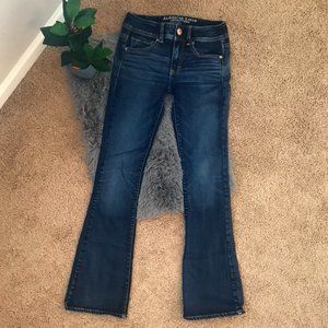 AEO Super Stretch Kick Bootcut Jeans Sz 2 R